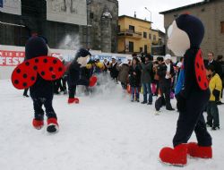 Maskotlar ilgi odağı oldu
